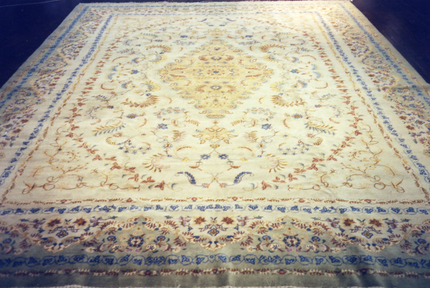 Hakim Oriental Rugs